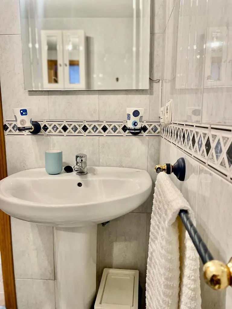 Apartamento, Piscina Y Parking Granada Tico Medina